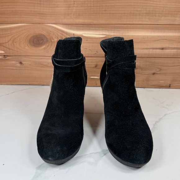 UGG Alexandra Wedge Heel Booties Zip Up Ankle Boots Suede Black Women's US 7.5 - Picture 2 of 15